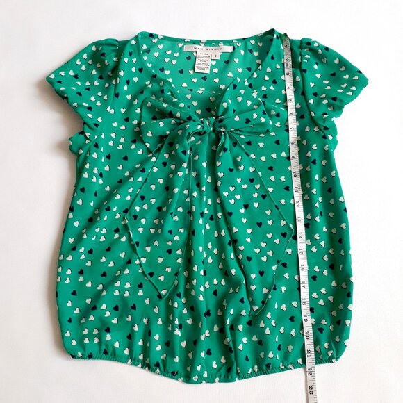 MAX STUDIO Puffy Sleeve Blouse with Bow Detail in Teal Green with Heart Print - Picture 14 of 15